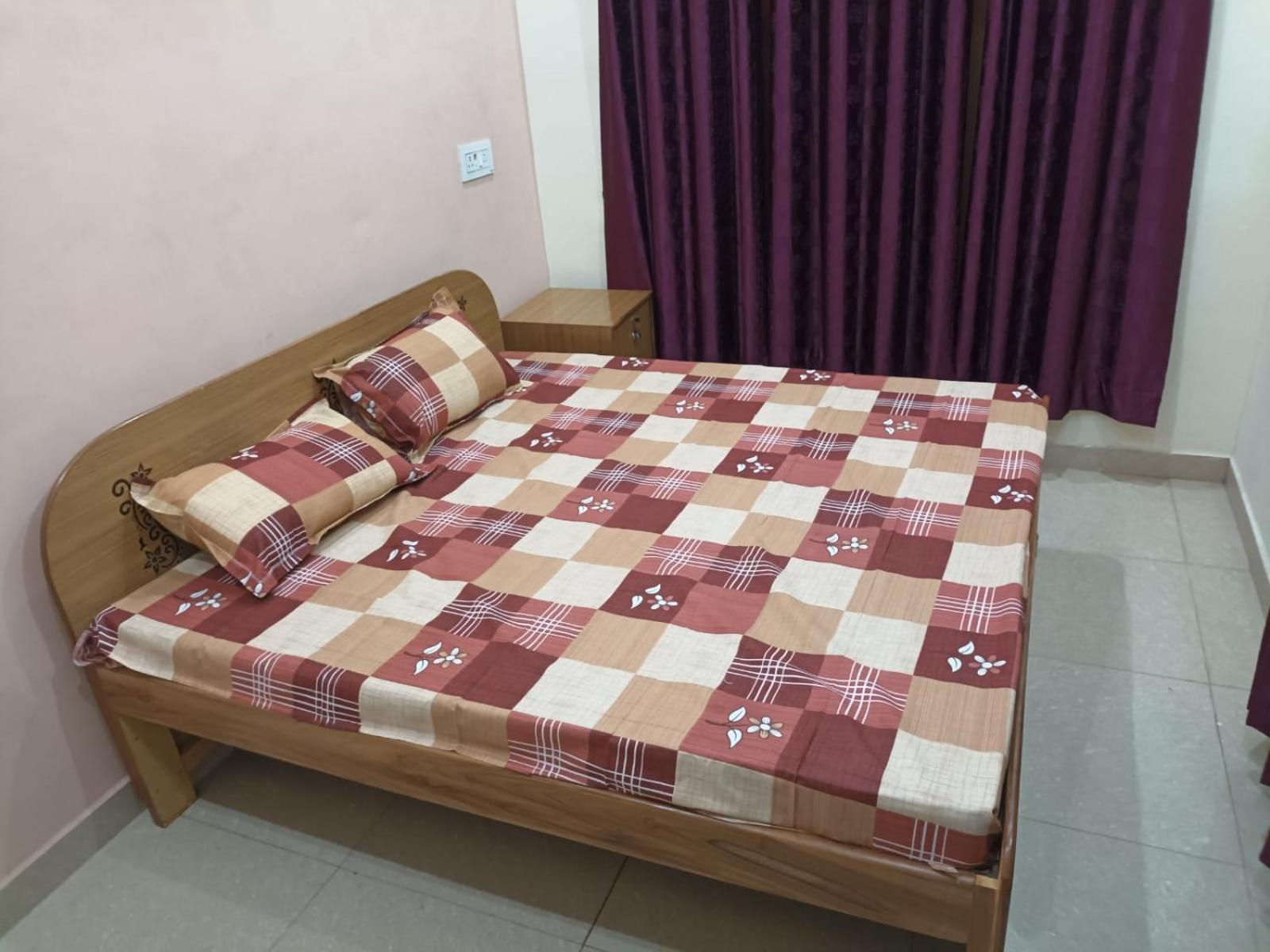 Anant Paying Guest House Ayodhya Eksteriør billede