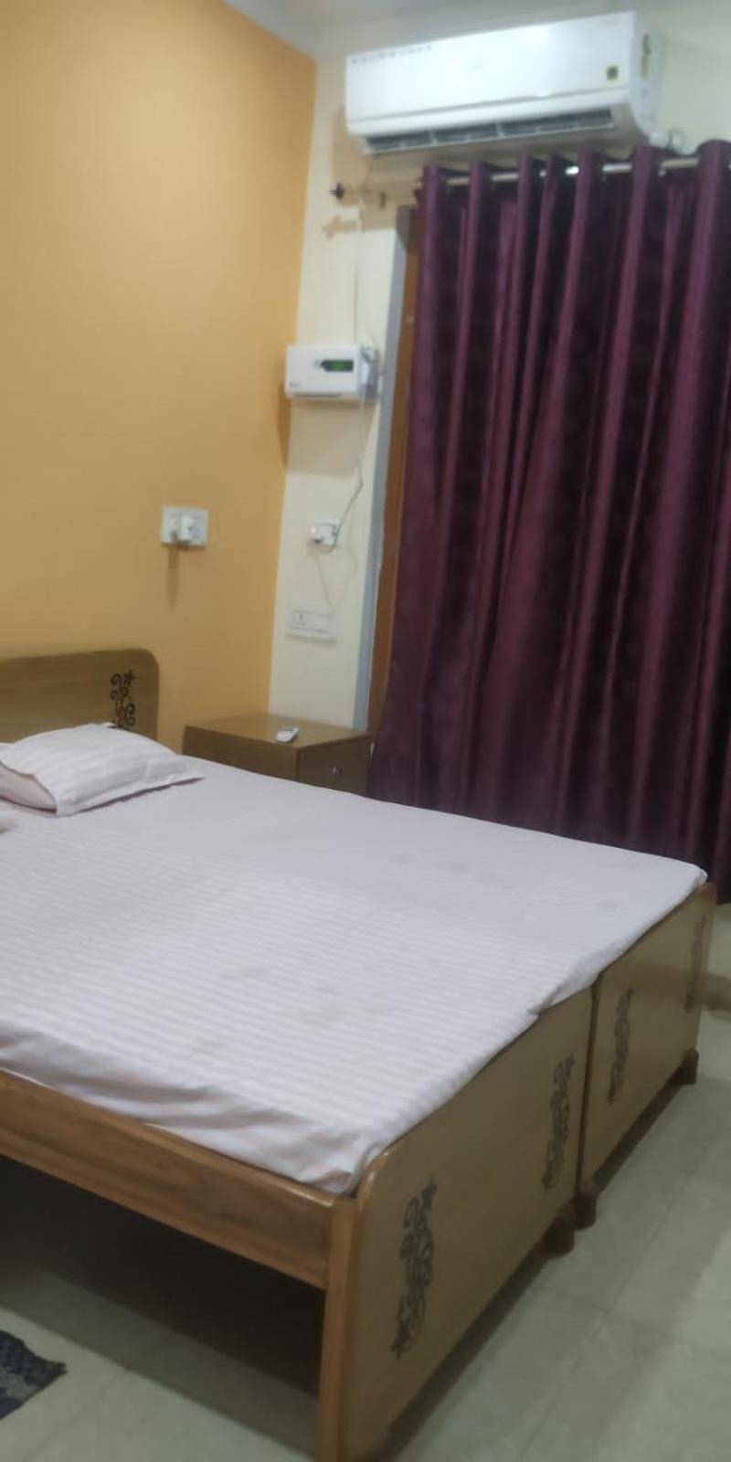 Anant Paying Guest House Ayodhya Eksteriør billede
